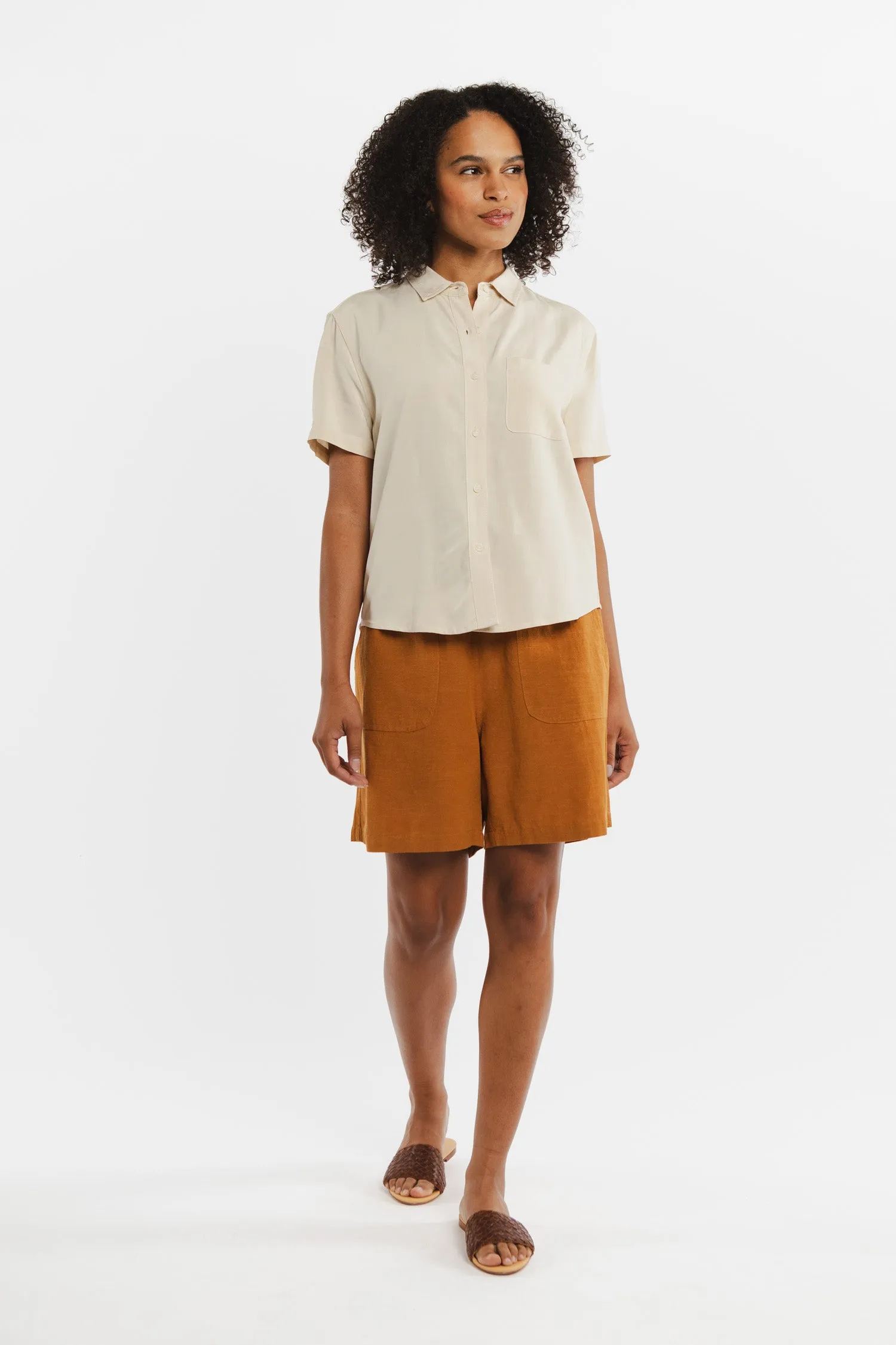 Greer Cropped Shirt / Cream Poplin.